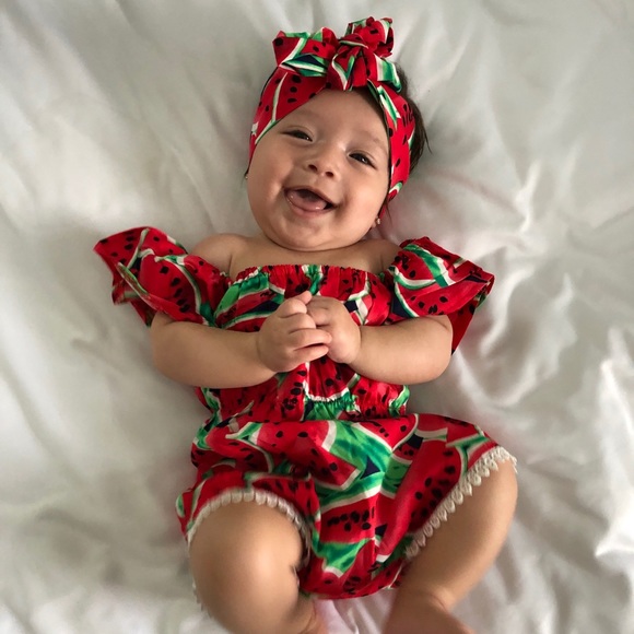 Baby Watermelon Outfit 🍉 - Picture 6 of 7